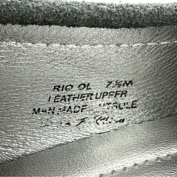 Donald Pliner Rio Loafer Gray Suede Leather Slip On Shoes Womens - Picture 11 of 12